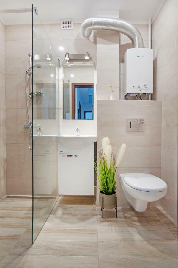 Апартаменти Apartament Sowa Ченстохова Екстер'єр фото
